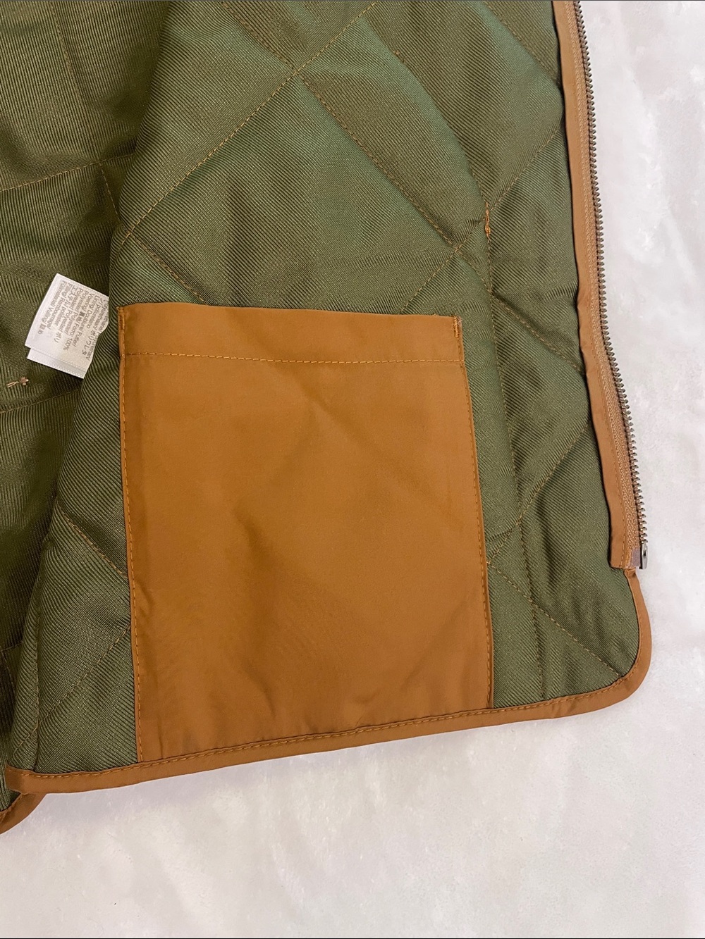 J.Crew Men's Quilted Vest - Caramel Brown M - Picture 5 of 7